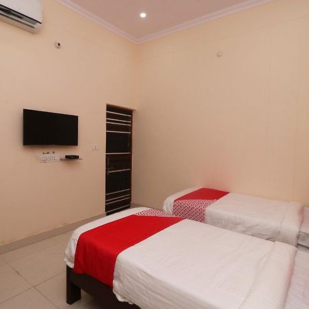 Oyo Flagship 27941 Sangam Darshan Prayagraj Exterior foto