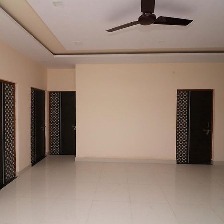 Oyo Flagship 27941 Sangam Darshan Prayagraj Exterior foto